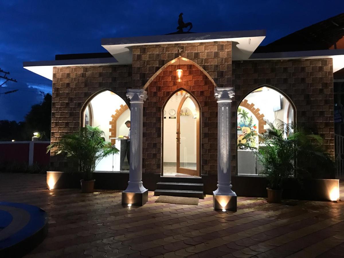Larios Beach Holidays Resort Baga Exterior photo