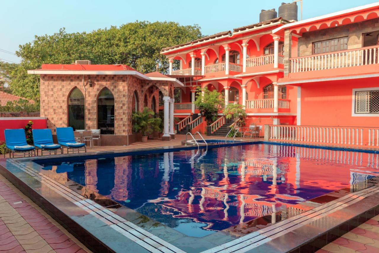 Larios Beach Holidays Resort Baga Exterior photo