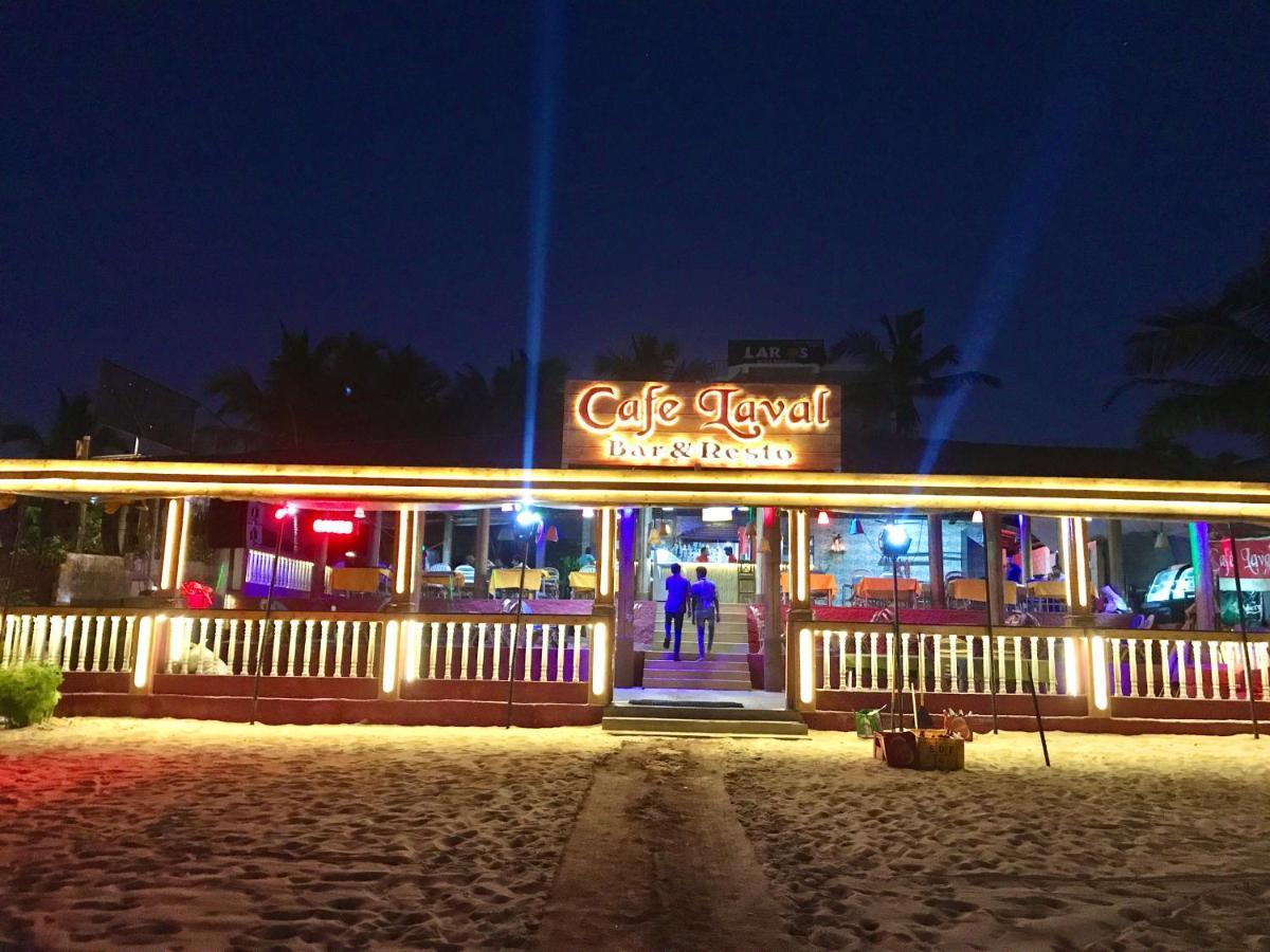 Larios Beach Holidays Resort Baga Exterior photo