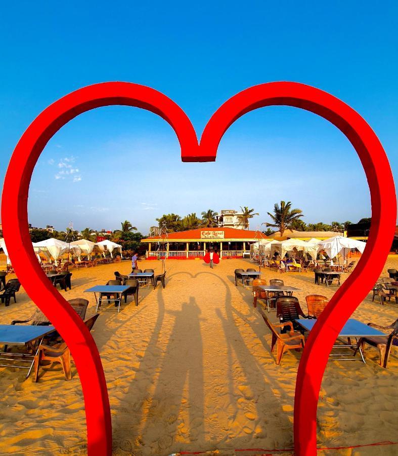 Larios Beach Holidays Resort Baga Exterior photo