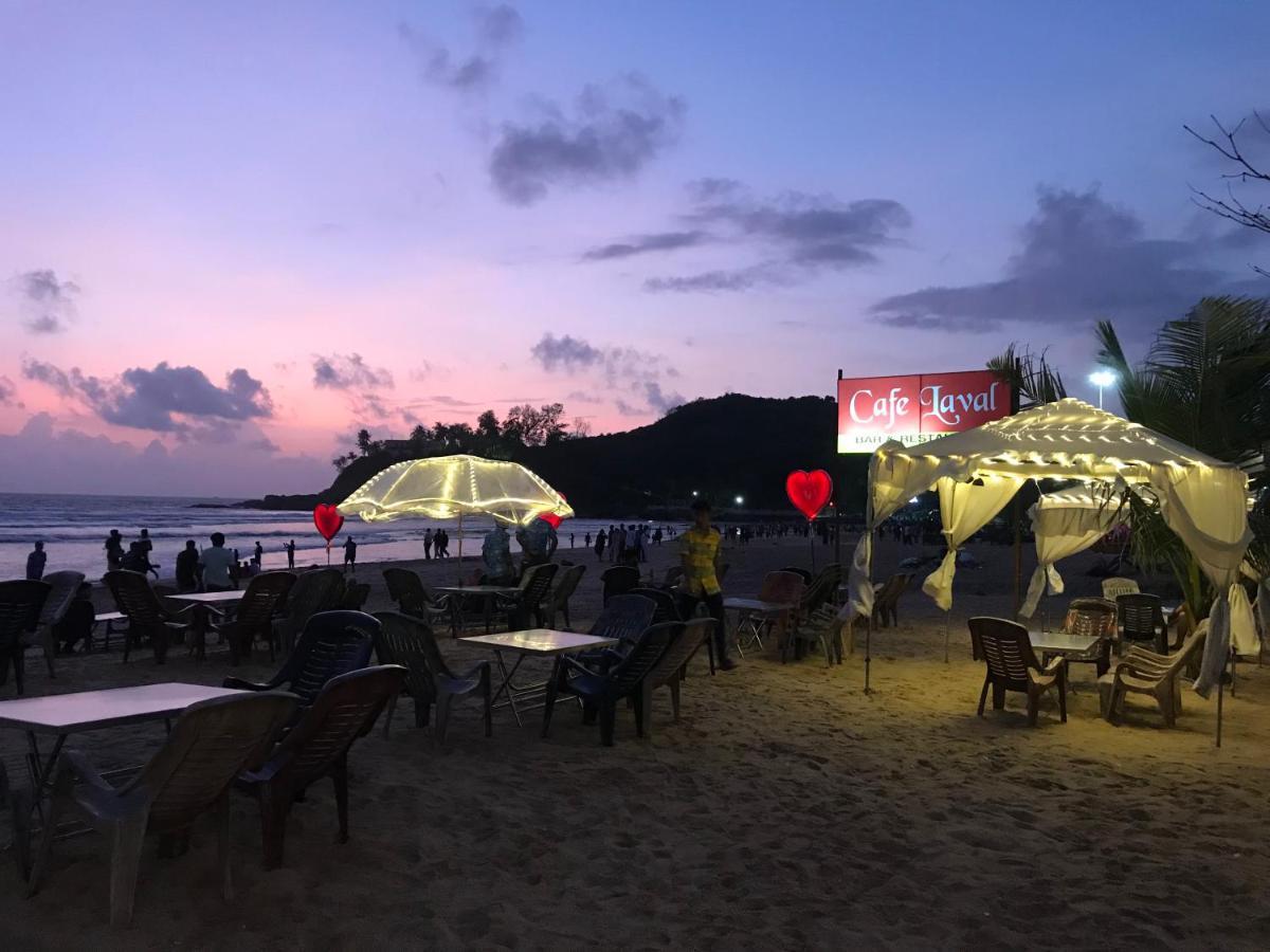 Larios Beach Holidays Resort Baga Exterior photo