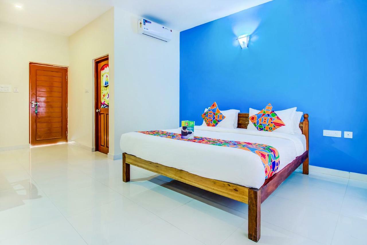 Larios Beach Holidays Resort Baga Exterior photo
