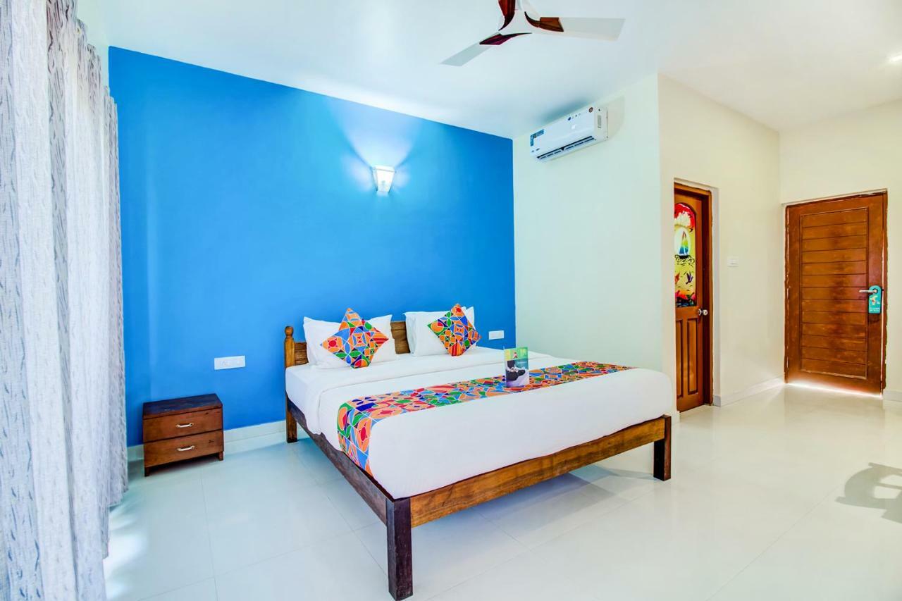Larios Beach Holidays Resort Baga Exterior photo