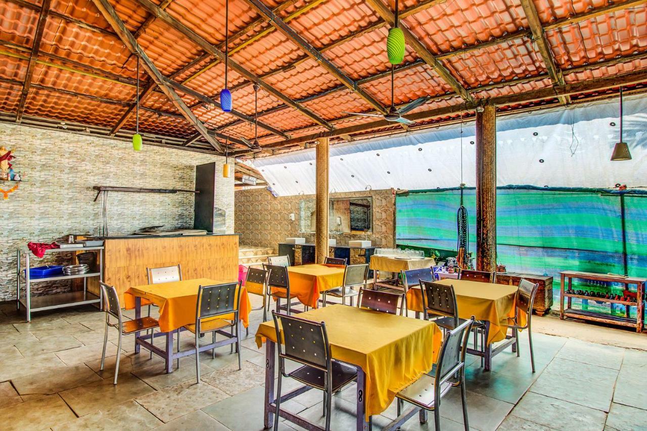 Larios Beach Holidays Resort Baga Exterior photo